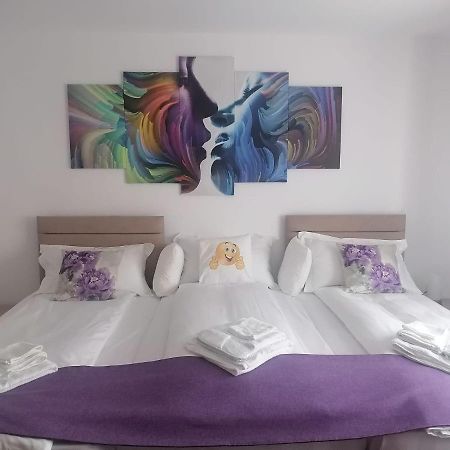 Ferienwohnung Happy House Hunedoara Exterior foto