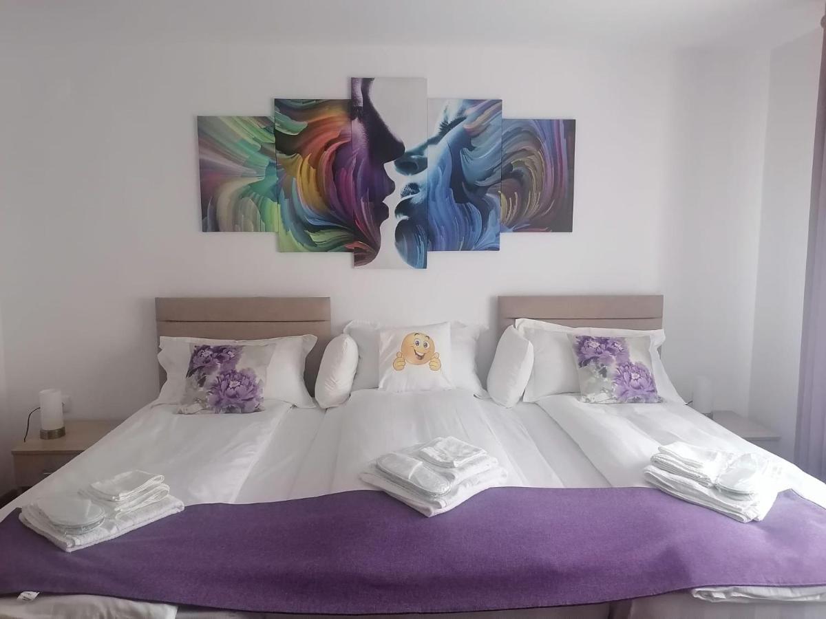 Ferienwohnung Happy House Hunedoara Exterior foto